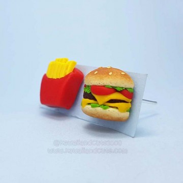 Hamburguer and chips