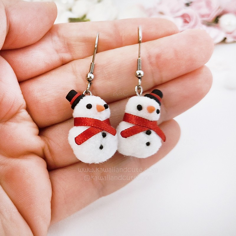 Snowman Earrings 02