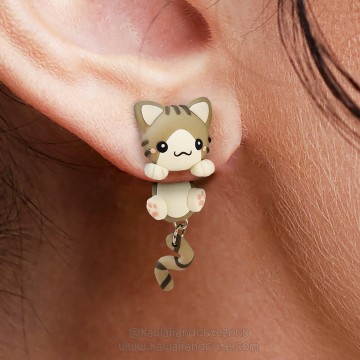 Kawaii Gray cat earrings 01